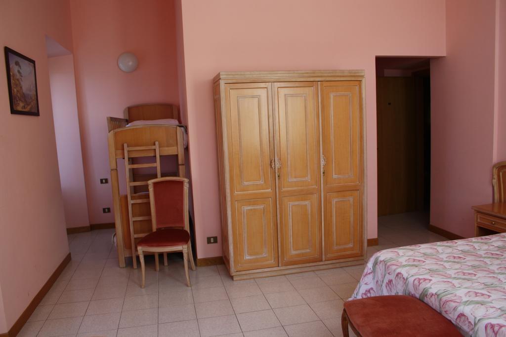 Hotel Vapore Torno Extérieur photo